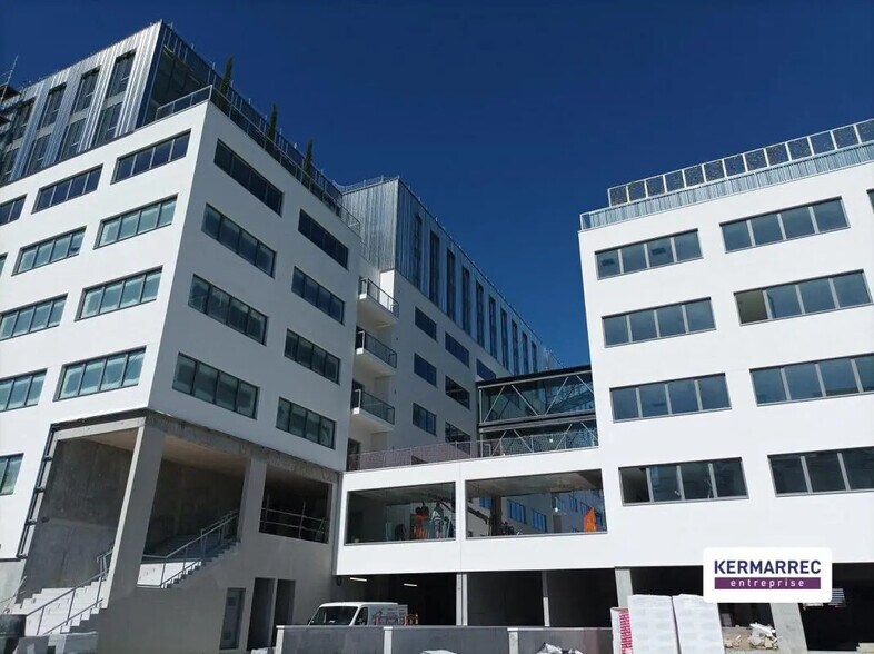 Bureau dans Saint-Herblain à louer - Photo de l’immeuble – Image 1 sur 5