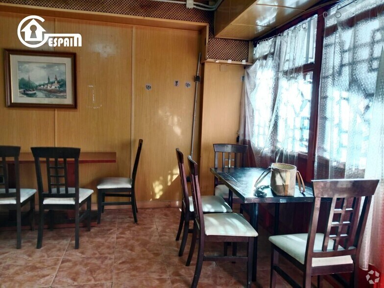 View Photo