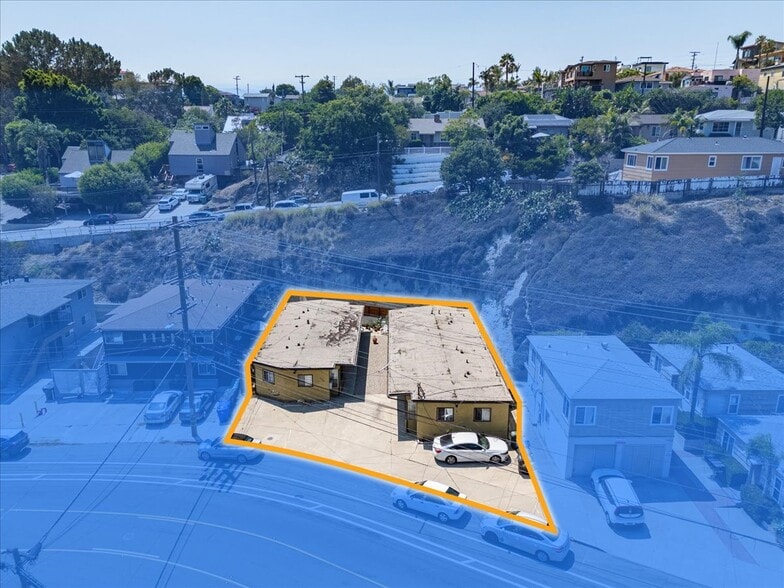 3206-3216 Reynard Way, San Diego, CA à vendre - Photo de l’immeuble – Image 2 sur 38