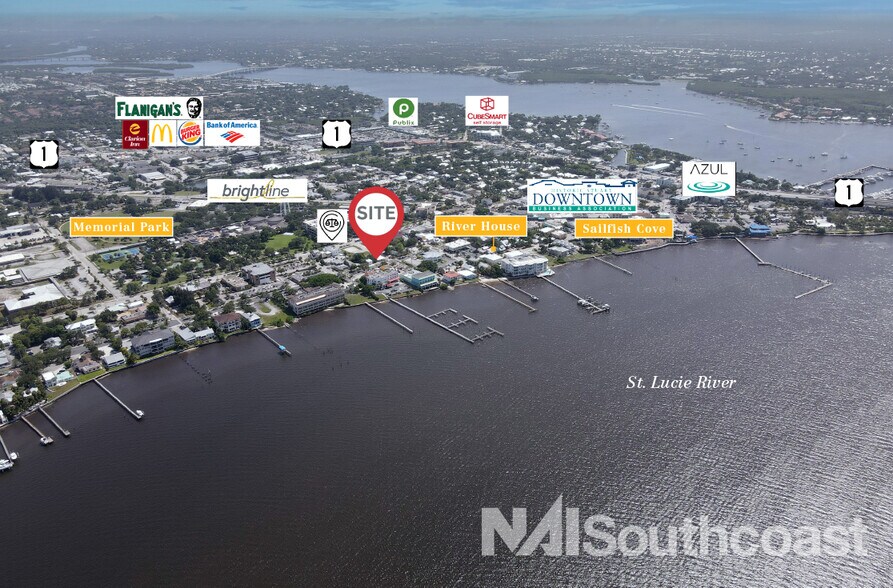 218 SE Osceola St, Stuart, FL à louer - Photo de l’immeuble – Image 3 sur 10