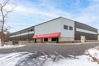 Plus de détails pour 86 Industrial Rd, Wainscott, NY - Industriel/Logistique à louer