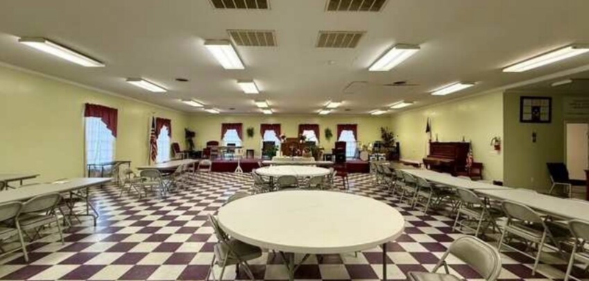 316 E Vernon Ave, Kinston, NC à vendre - Photo de l’immeuble – Image 3 sur 9