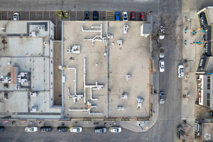 1002-1010 17th Ave SW, Calgary, AB à louer - Aérien – Image 2 sur 5