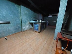 Local commercial dans Fuenlabrada, Madrid à louer Photo intérieure– Image 2 sur 4