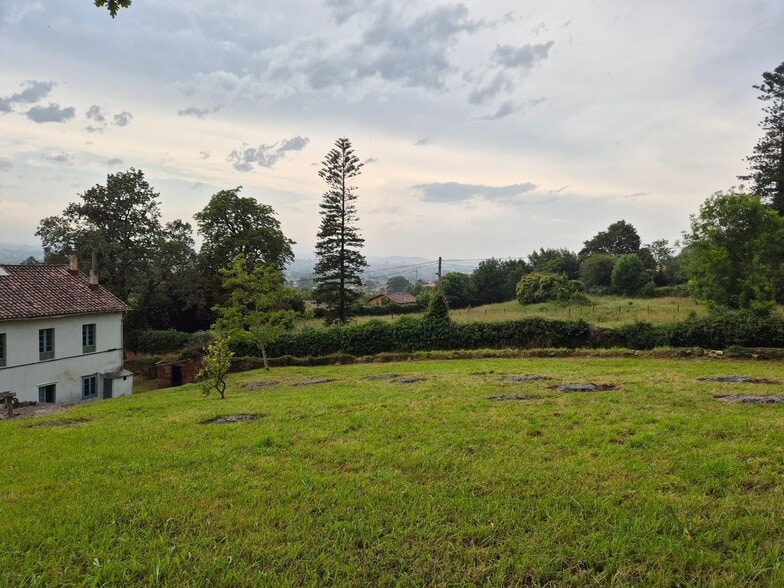 Camino Teyon Cabueñes, 806, Gijón, Asturias à vendre - Photo de l’immeuble – Image 2 sur 28