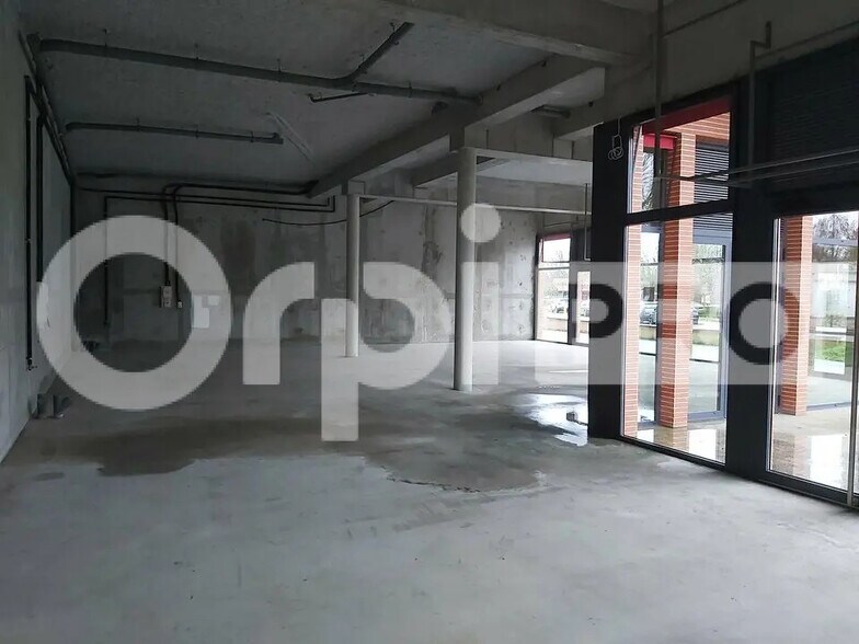 Local commercial dans Beauvais à louer - Photo de l’immeuble – Image 1 sur 4