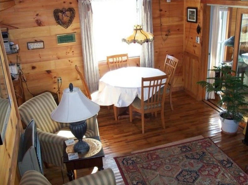 10 Gould Ave, Richfield Springs, NY à vendre - Photo intérieure – Image 2 sur 5