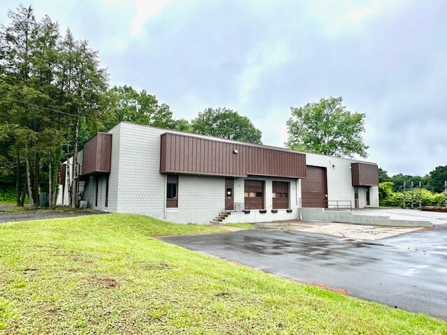 363 Addison Road Ext, Windsor, CT à vendre - Photo de l’immeuble – Image 1 sur 12