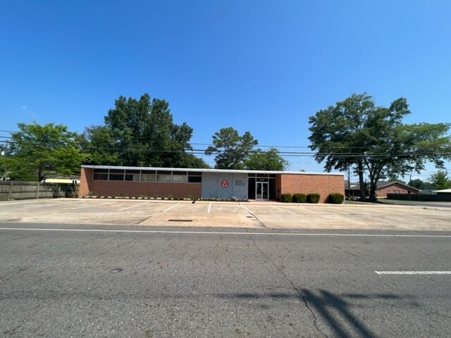 807 Hudson Ln, Monroe, LA à vendre Photo principale– Image 1 sur 29