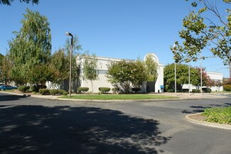 Plus de détails pour 400 E Park Ave, Chico, CA - Local commercial à vendre