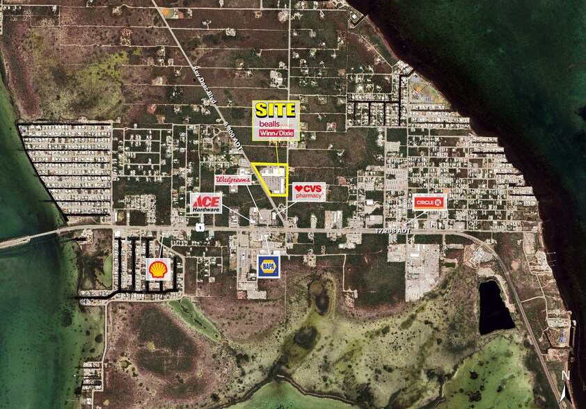 207 Key Deer Blvd, Big Pine Key, FL à louer - Photo de l’immeuble – Image 3 sur 5