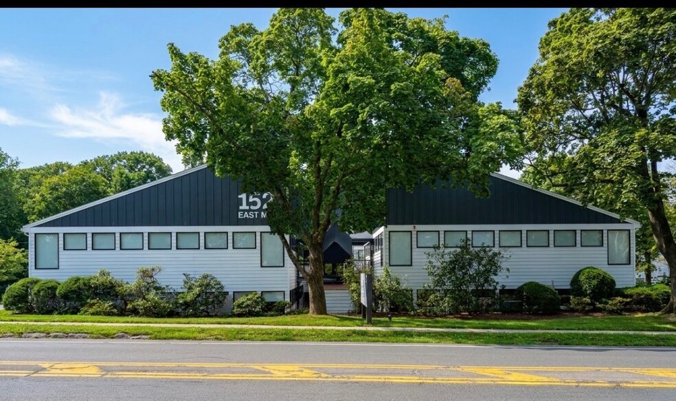 152 E Main St, Huntington, NY à louer - Photo de l’immeuble – Image 2 sur 27