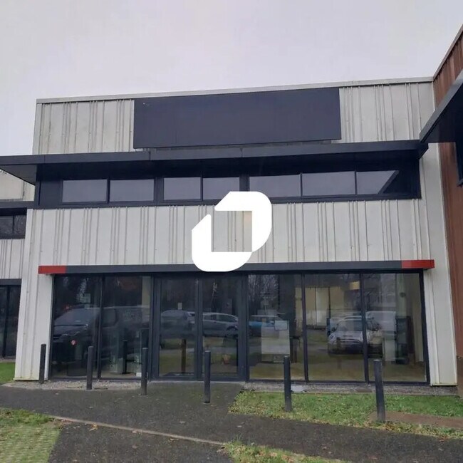 Plus de détails pour Local commercial à louer