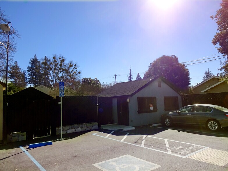 1510 4th St, Santa Rosa, CA à vendre - Photo de l’immeuble – Image 3 sur 22