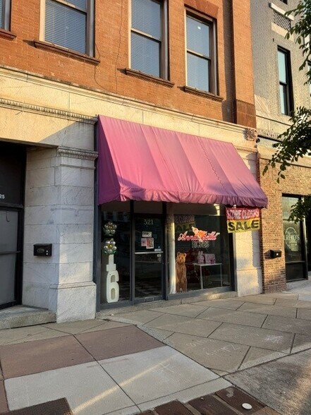 325 Cotton St, Macon-Bibb, GA à louer - Photo de l’immeuble – Image 2 sur 7