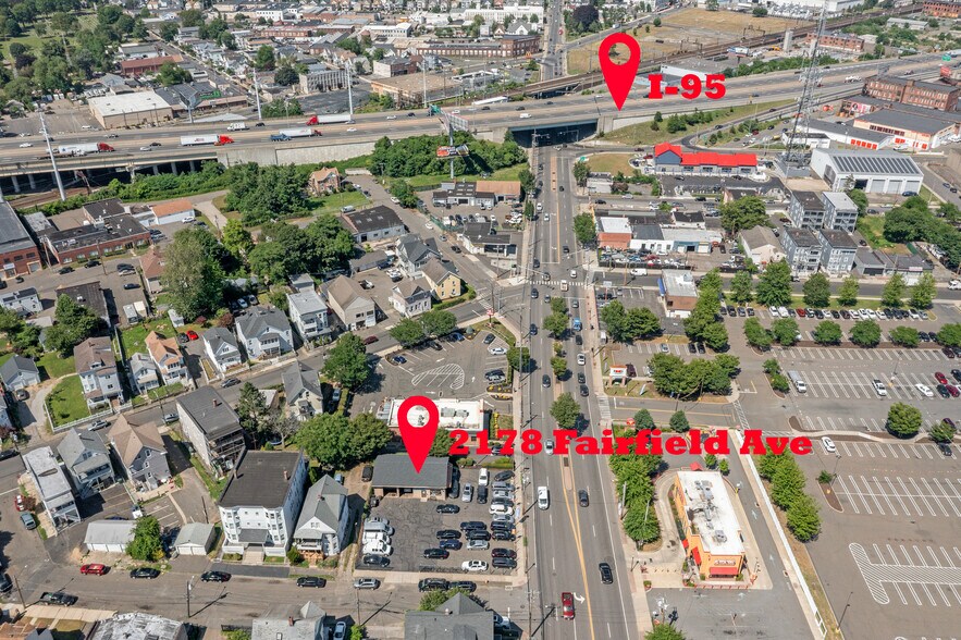 2178 Fairfield Ave, Bridgeport, CT à vendre - Photo de l’immeuble – Image 2 sur 12
