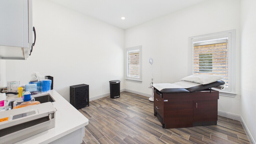 10933 Wayne Ave, Lubbock, TX à vendre - Photo intérieure – Image 3 sur 8