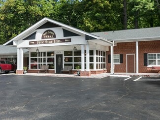 Plus de détails pour 2474 Soco Rd, Maggie Valley, NC - Hôtellerie à vendre