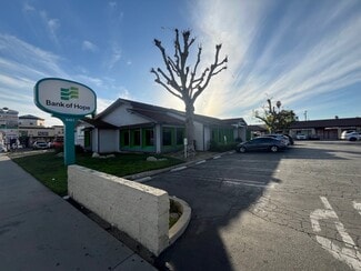 Plus de détails pour 8401-8425 Reseda Blvd, Northridge, CA - Local commercial à louer