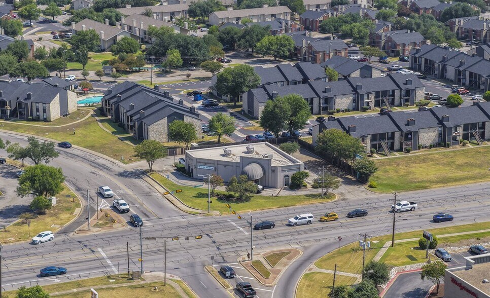 902 Palm Valley Blvd, Round Rock, TX à vendre - Photo de l’immeuble – Image 3 sur 6