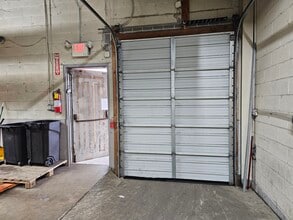 501 Broad Ave, Ridgefield, NJ à louer Photo intérieure– Image 2 sur 3