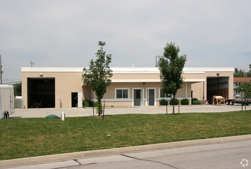 1324-1328 SW Market St, Lee's Summit, MO à louer - Photo principale – Image 2 sur 28