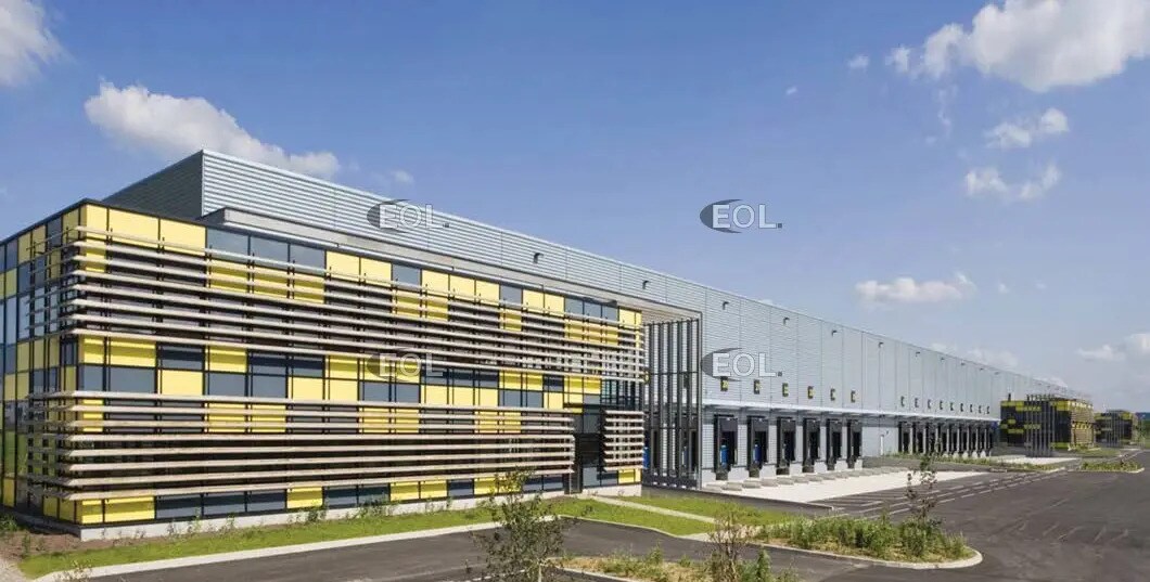 Industriel/Logistique dans Labastide-Saint-Pierre à louer Photo de l’immeuble– Image 1 sur 2