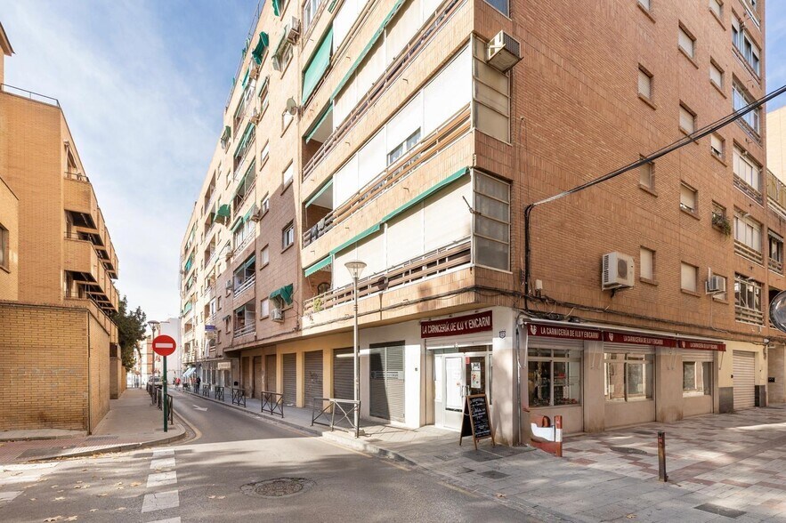Calle Polo y Caña, 13, Granada, Granada à vendre - Photo de l’immeuble – Image 1 sur 16