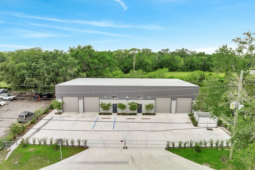 560 Barry St, Orlando, FL à vendre - Photo principale – Image 1 sur 23