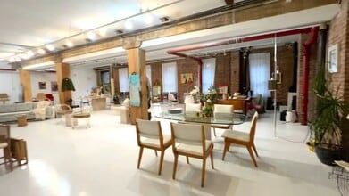 37 Greenpoint Ave, Brooklyn, NY à louer - Vidéo sur l’annonce professionnelle 