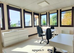 8 Avenue Duval Le Camus, Saint-Cloud à louer Photo intérieure– Image 1 sur 10