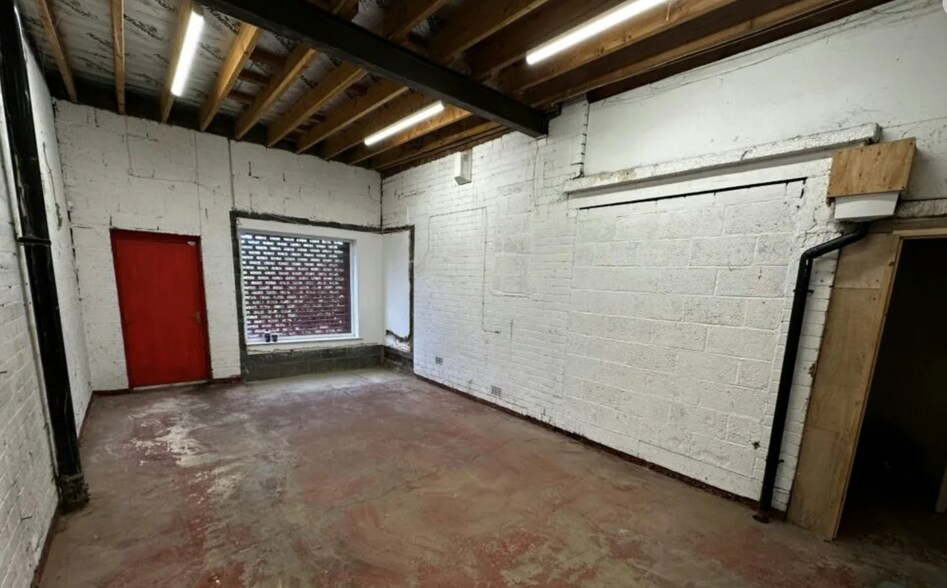 80 Rugby Rd, Hinckley à louer - Photo de l’immeuble – Image 2 sur 3