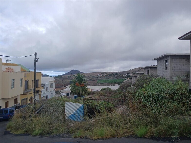 Calle Agustín Millares Carlo, Firgas, Las Palmas à vendre - Photo de l’immeuble – Image 3 sur 10