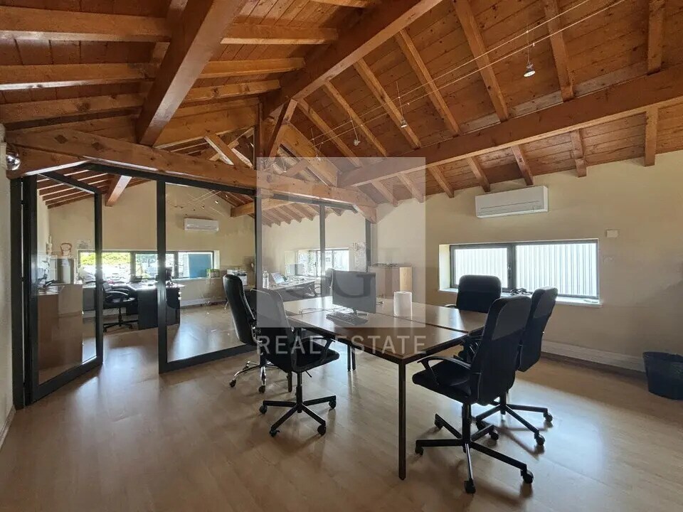 Bureau dans Rillieux-la-Pape à louer Photo de l’immeuble– Image 1 sur 9