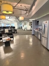 10940 Wilshire Blvd, Los Angeles, CA à louer Photo intérieure– Image 2 sur 7