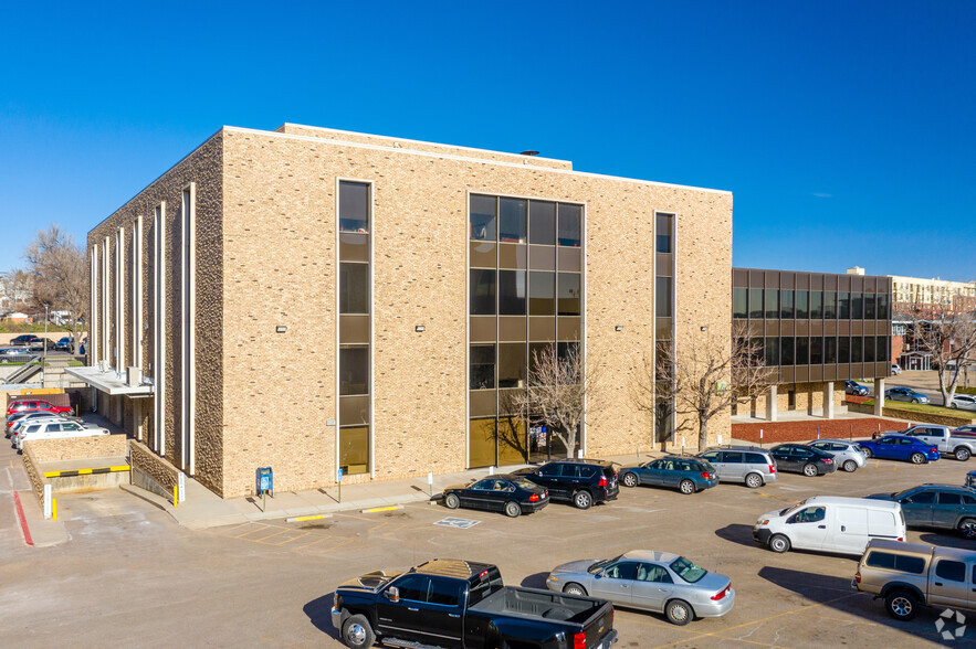 2490 W 26th Ave, Denver, CO à louer - Photo de l’immeuble – Image 2 sur 17