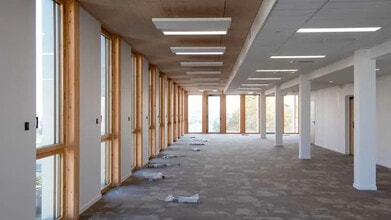 Bureau dans Villeurbanne à louer Photo de l’immeuble– Image 2 sur 6