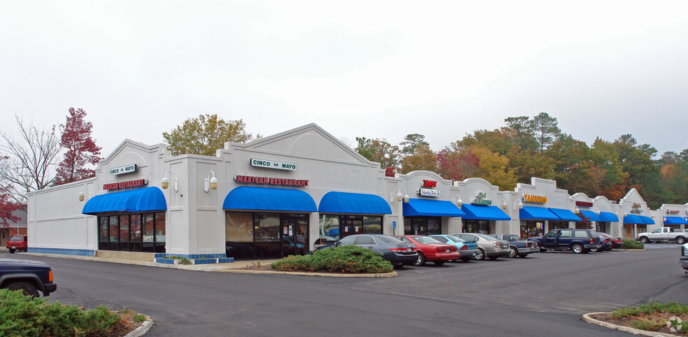 5214-5332 George Washington Mem Hwy, Yorktown, VA à louer - Photo de l’immeuble – Image 2 sur 10