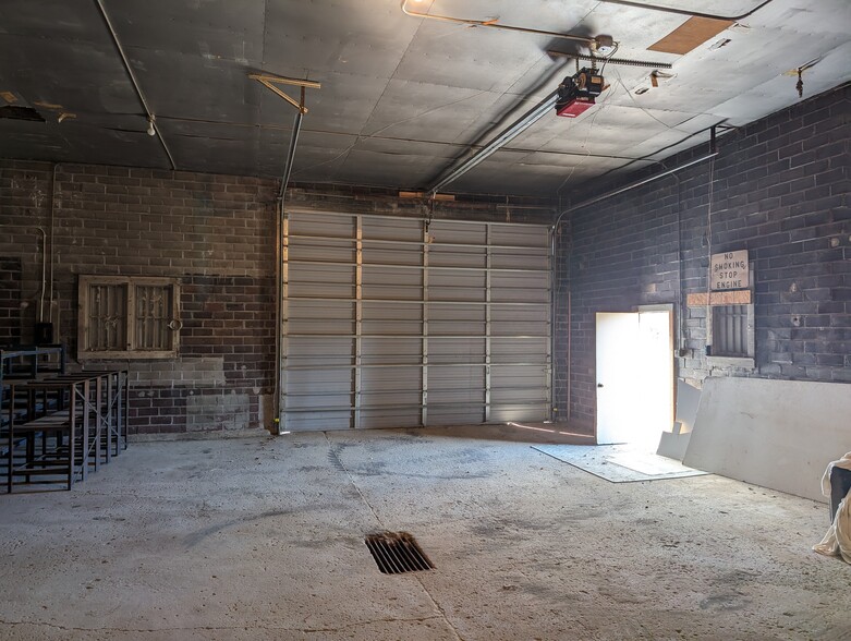 120 N Broadway, Wells, MN à vendre - Photo de l’immeuble – Image 2 sur 25