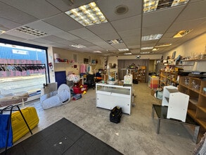 421 Hessle Rd, Hull à louer Photo de l’immeuble– Image 2 sur 3