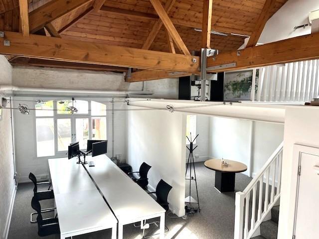 21 Old Brewery Ln, Henley On Thames, OXF RG9 2DE - Lot 21 - - Photo intérieure - Image 1 of 7