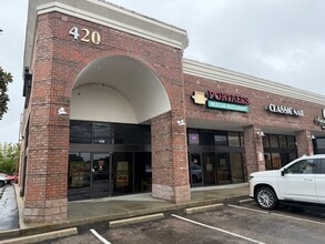 420 S Germantown Pky, Cordova, TN à louer Photo intérieure– Image 1 sur 20