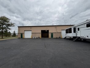 1300 Tefft Ct, Saline, MI à louer Photo intérieure– Image 2 sur 2