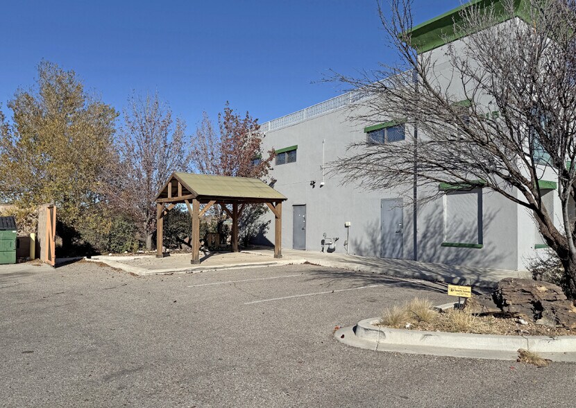 8150 Paseo Del Norte Blvd NE Paseo, Albuquerque, NM à vendre - Photo de l’immeuble – Image 3 sur 5