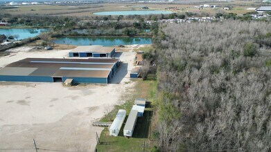 4835 Bourque rd, Nederland, TX à louer - Vidéo sur l’annonce professionnelle 
