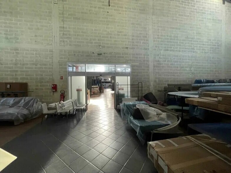 Bureau dans Rillieux-la-Pape à vendre - Photo intérieure – Image 2 sur 12