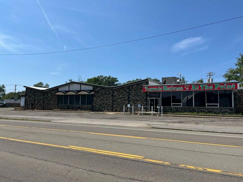296 Lake Shore Dr, Dunkirk, NY à vendre - Photo de l’immeuble – Image 3 sur 20