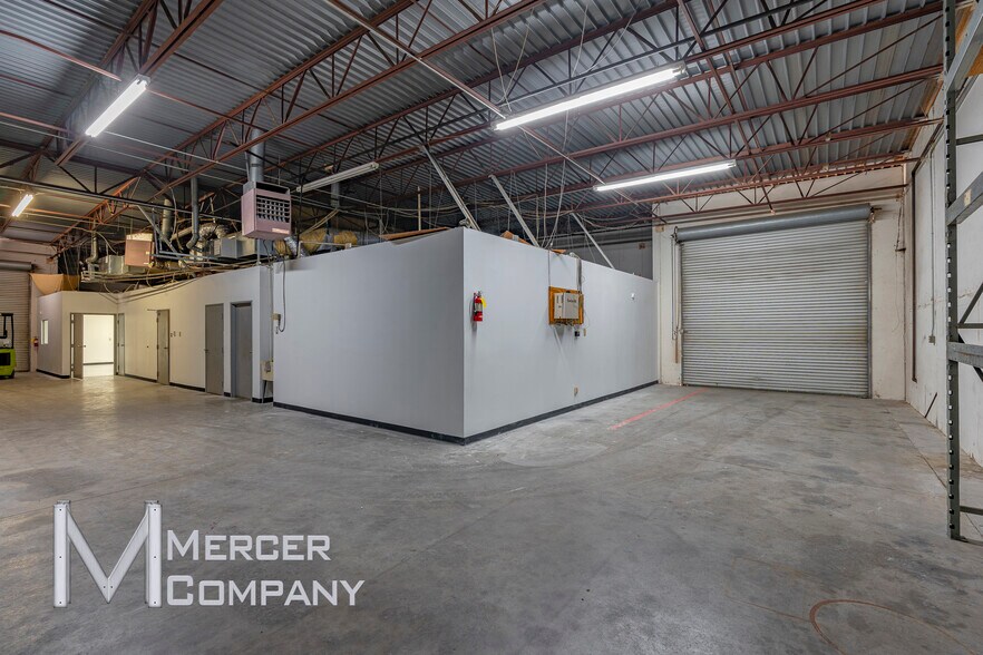 201 Bronze St, Garland, TX à louer - Photo intérieure – Image 3 sur 5