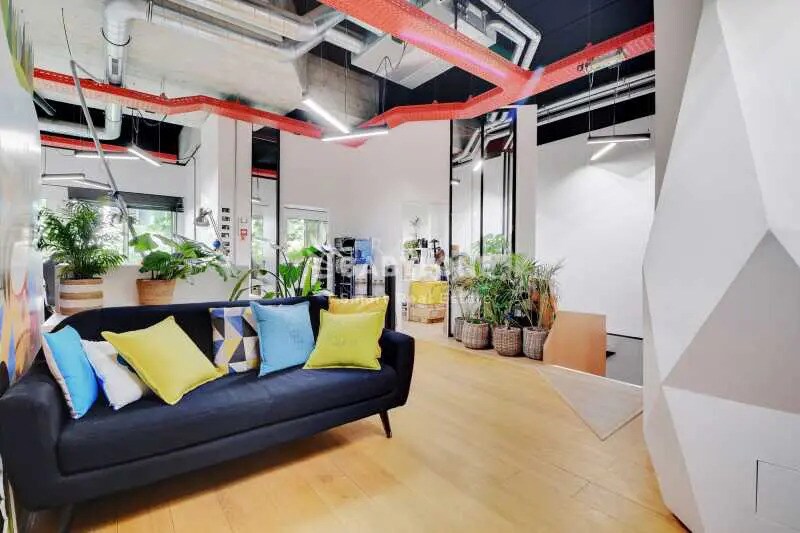 Bureau dans Paris à louer - Photo de l’immeuble – Image 3 sur 12