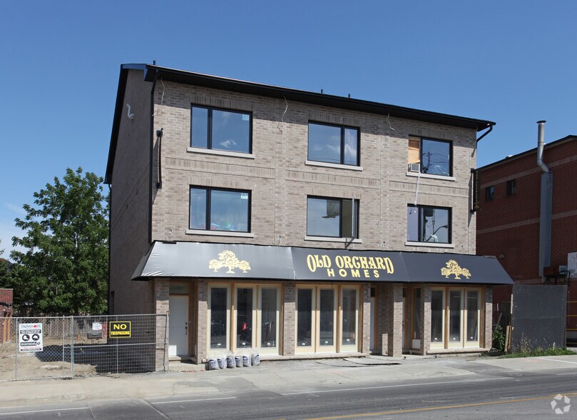 609 Marlee Av, Toronto, ON à louer - Photo de l’immeuble – Image 2 sur 2